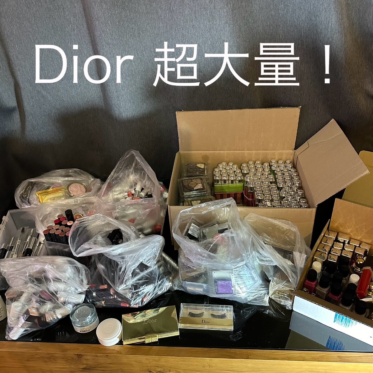 Diorのみ280点以上 大量 コスメ デパコス グロス アイシャドウ リップ コンシーラー アイブローペンシル マスカラ ファンデーション セットの画像1