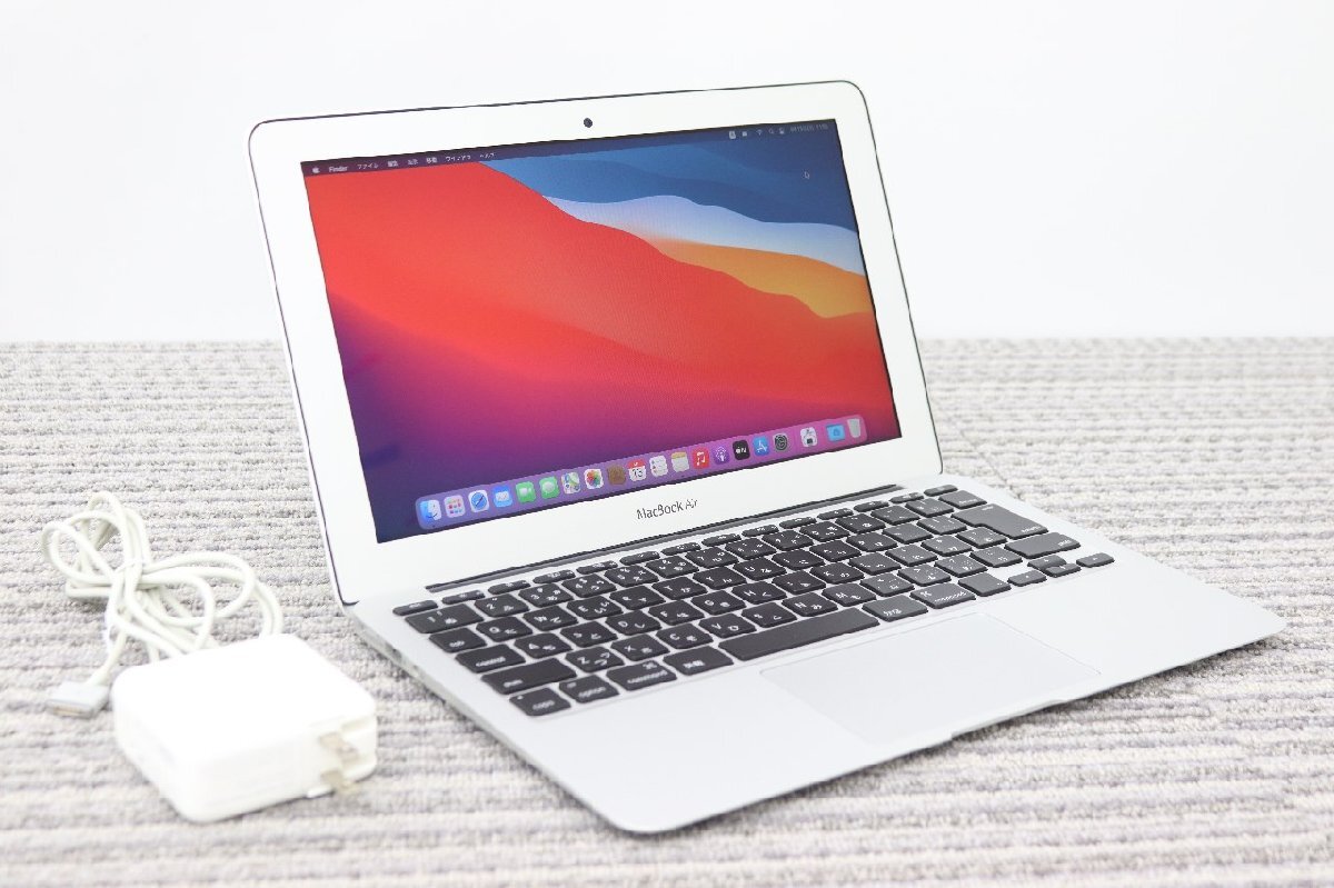 N【2013年！i5】Apple / MacBook Air A1465(11-inch,Mid2013) / CPU：core i5-1.3GHz / メモリ：8GB / SSD：128GB_画像1