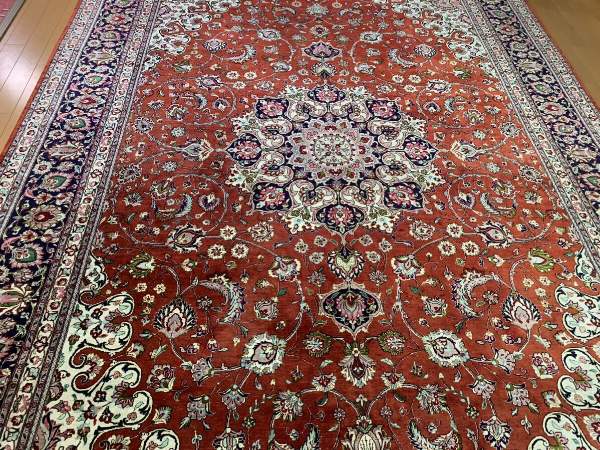 イラン産　ペルシャ絨毯・カーペット　名家蔵出し　検索旧家　手織　ラグ　希少　ウール　シルク　大型　大きい　最高級　アンティーク　_画像2