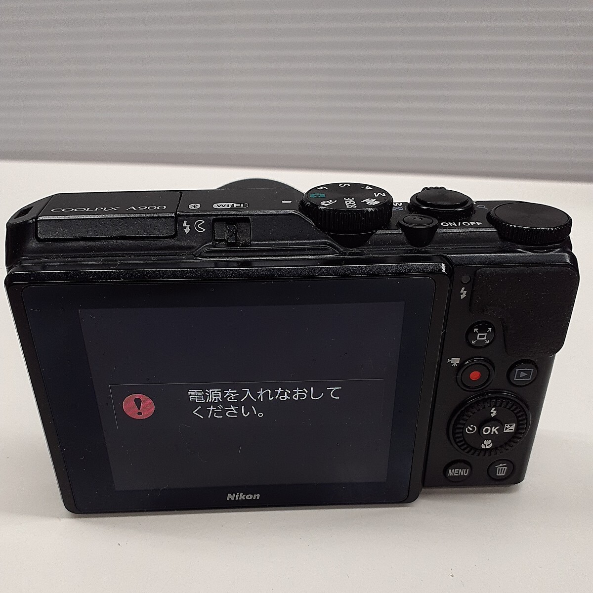 Nikon ニコン COOLPIX A900 コンパクトデジタルカメラ 充電器付き 箱付き ジャンク品 まの画像4