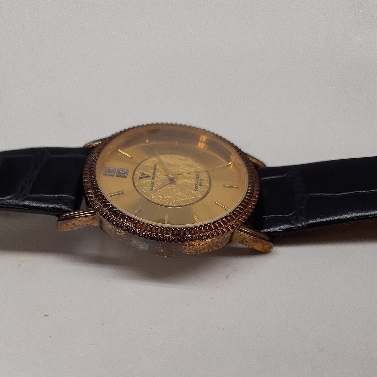 VALENTINO DOMANI バレンチノドマーニ FINE GOLD 999.9 ゴールド文字盤 腕時計 VD-1023 電池切れ動作未確認ジャンク みの画像4