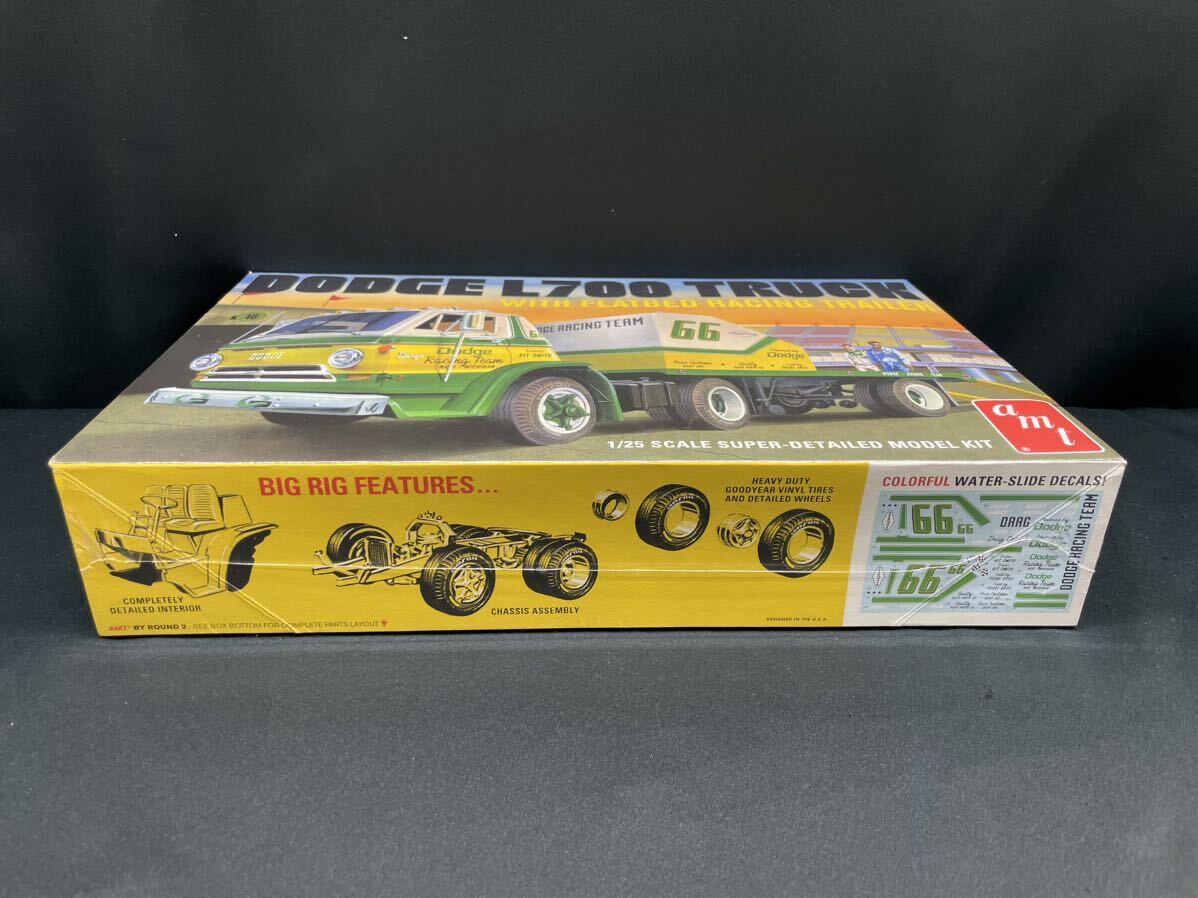 AMT1368 1/25 1966 ダッジ L700 トラック・フラットベッド AMT1368 1/25 1966 ダッジ L700 トラック・フラットベッド