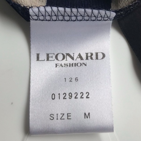 レオナール LEONARD 長袖カットソー サイズM - ダークネイビー×ピンク×マルチ レディース 花柄/シースルー 美品 トップスの画像6