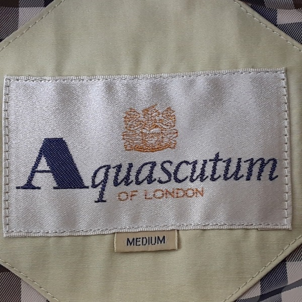 アクアスキュータム Aquascutum - ライトグリーン×ダークグレー メンズ 長袖/秋/冬 美品 コート_画像3