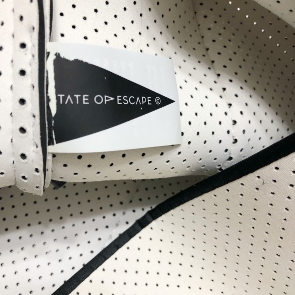 ステイトオブエスケープ STATE OF ESCAPE トートバッグ - ポリウレタン 白×黒 パンチング バッグ_画像8