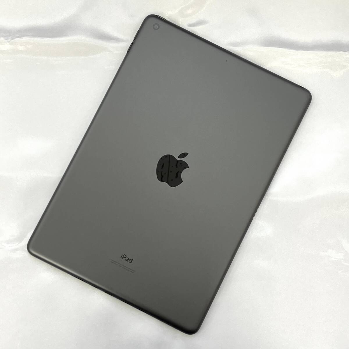 【中古 超美品】iPad 第9世代 256GB Wi-Fiモデル スペースグレイ MK2N3J/A バッテリー最大容量100% 2021年モデル_画像2