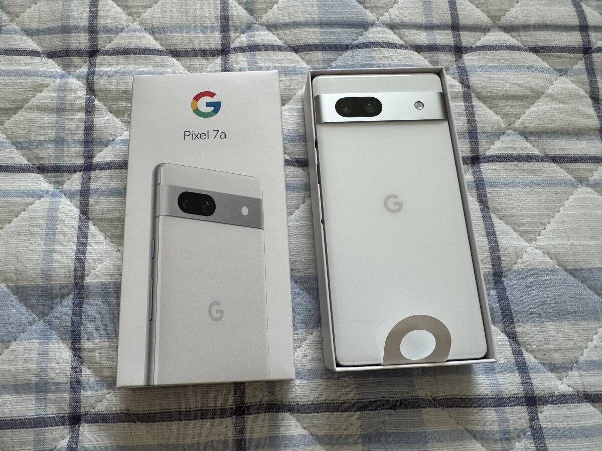 【超美品・即決あり】Google　Pixel 7a　Snow　SIMフリー　6.1インチ　メモリー8GB　128GB　ドコモ版_画像4