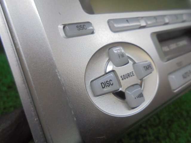 9EM1206IE2 ) Toyota Ractis NCP100 более поздняя модель оригинальный CD кассета аудио панель CKP-W55