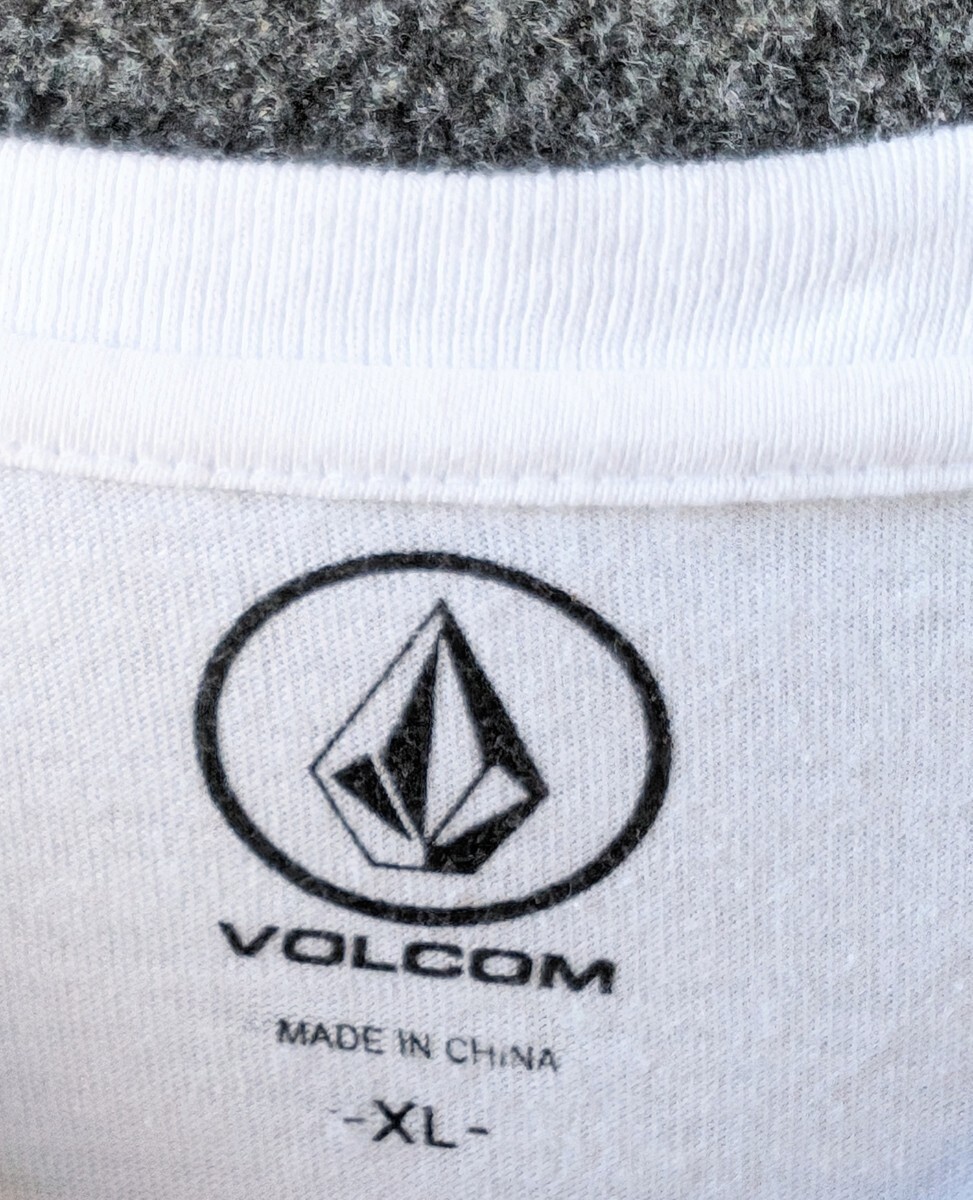 ボルコム VOLCOM 半袖Tシャツ XL ～ TRUE TO THIS スケートボード・スノーボード・サーフボード_画像4