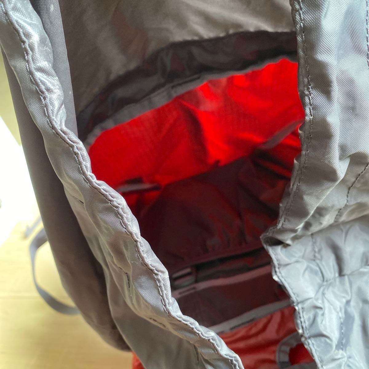 mont-bell モンベル　グラニテバックパック　赤色　40リットル　雨除けバックパックカバー付き
