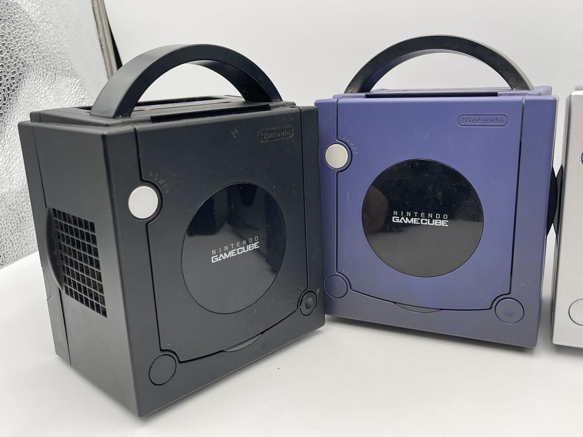 ニンテンドー ゲームキューブ GAMECUBE 純正品 バイオレット ブラック シルバー 任天堂 NINTENDO 当時物 現状品 レトロ ジャンク動作未確認_画像2