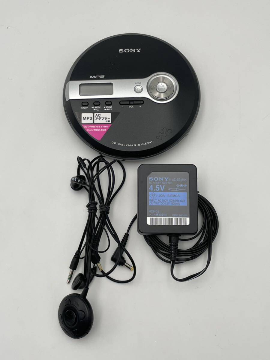 SONY ソニー ポータブル CDウォークマン D-NE241 MP3 WALKMAN イヤホン 動作確認済_画像1