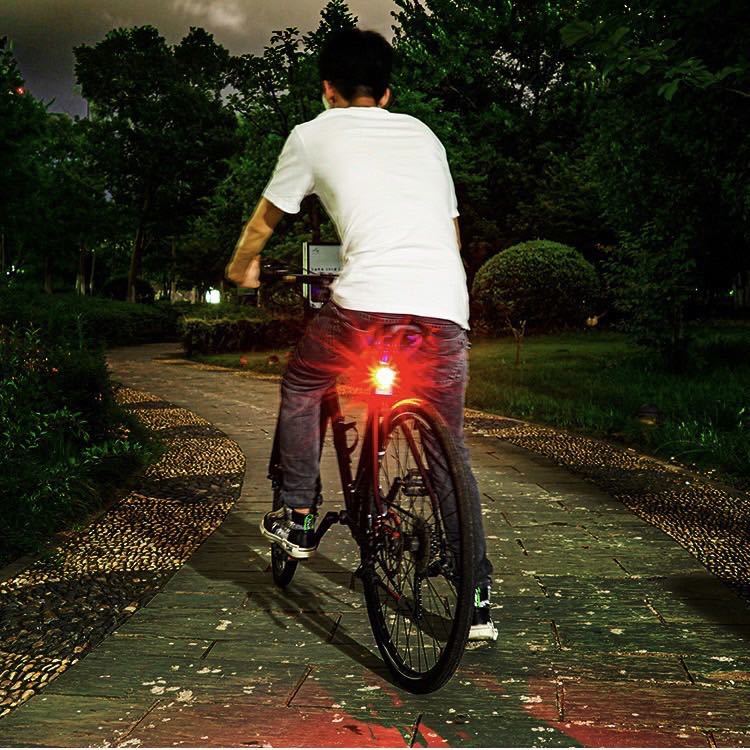 テールランプ テールライト 自転車 電池式 バックライト 事故防止_画像3