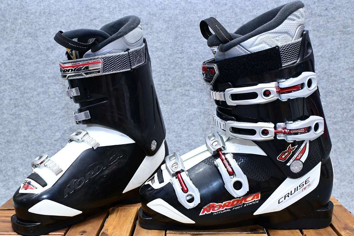 USED美品 ノルディカ NORDICA CRUISE CX スキーブーツ [カラー USED美品 ノルディカ NORDICA CRUISE CX スキーブーツ [カラー