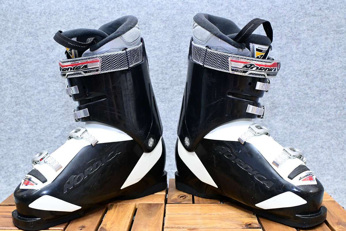 USED美品 ノルディカ NORDICA CRUISE CX スキーブーツ [カラー USED美品 ノルディカ NORDICA CRUISE CX スキーブーツ [カラー