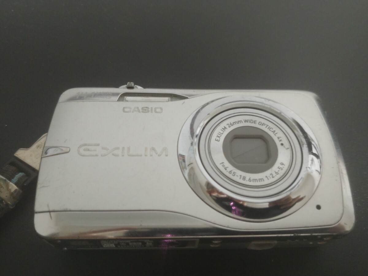 EXILIM CASIO カシオ コンパクトデジタルカメラ EX-Z550_画像1