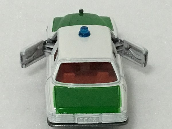 【超貴重 青箱トミカ】F 24 メルセデス・ベンツ 450 SEL ポリスカー 日本製の画像5