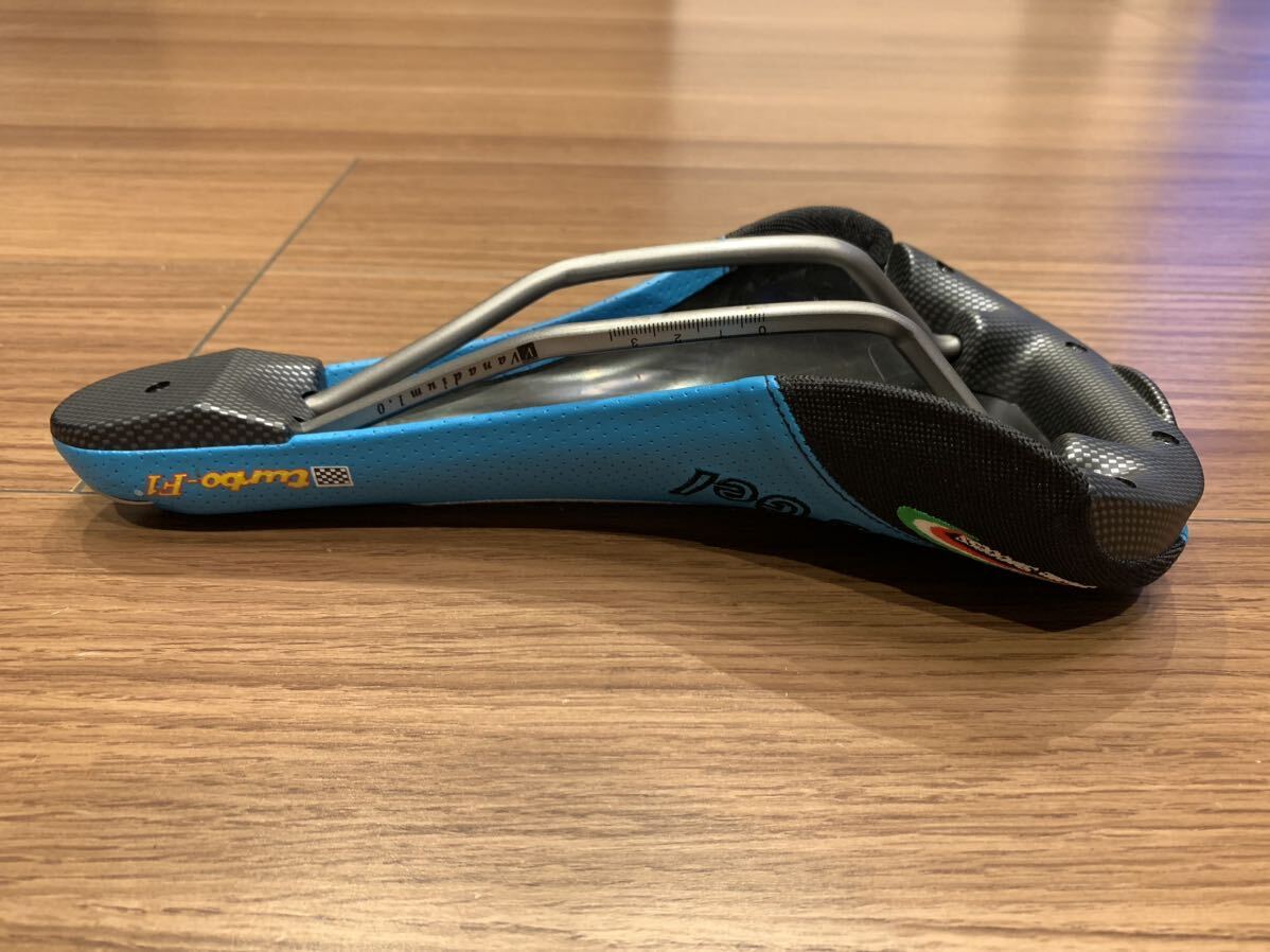 Yahoo!オークション - selle success セラサクセス turbo - F1