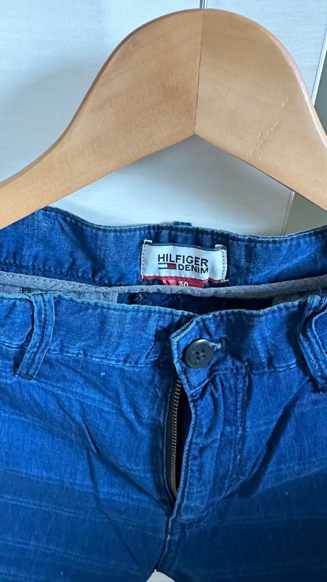 TOMMY HILFIGER DENIM  ハーフパンツ　インディゴ