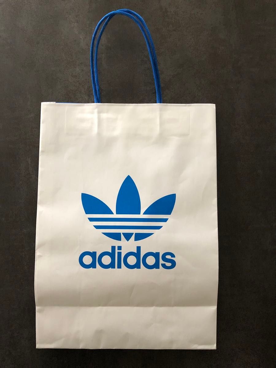 adidas ショップ袋