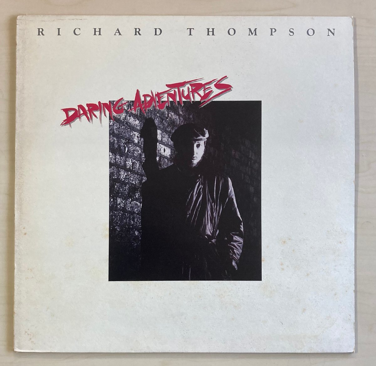 LPA23409 リチャード・トンプソン RICHARD THOMPSON / DARING ADVENTURES 輸入盤LP UK_画像1