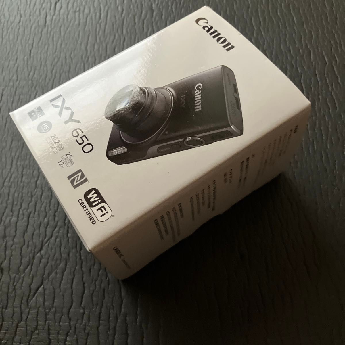 Canon デジタルカメラ　IXY650 新品未使用
