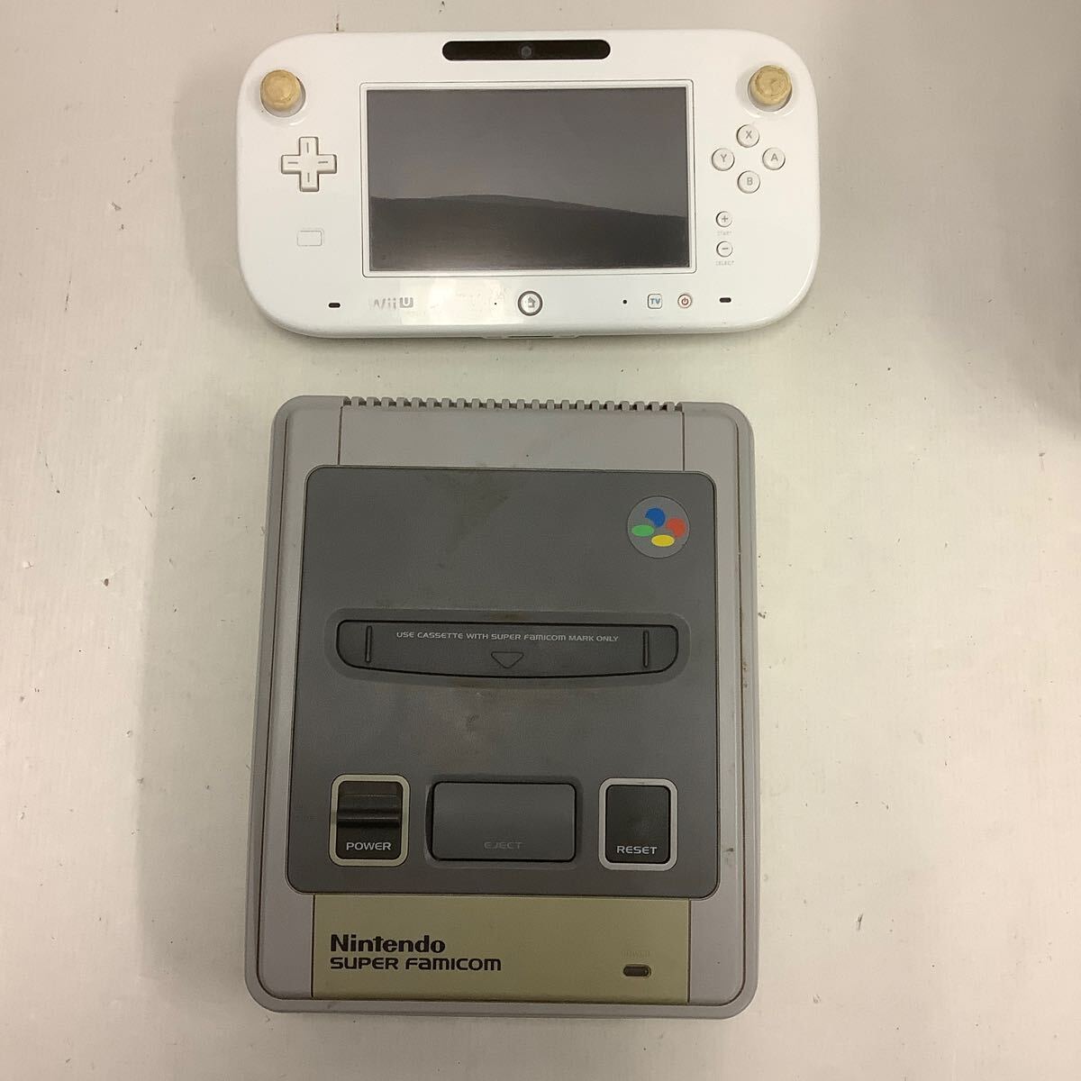 24 【ジャンク品】Nintendo ゲームキューブ 他 レトロゲーム機 他 コントローラー セット販売 （140）_画像8