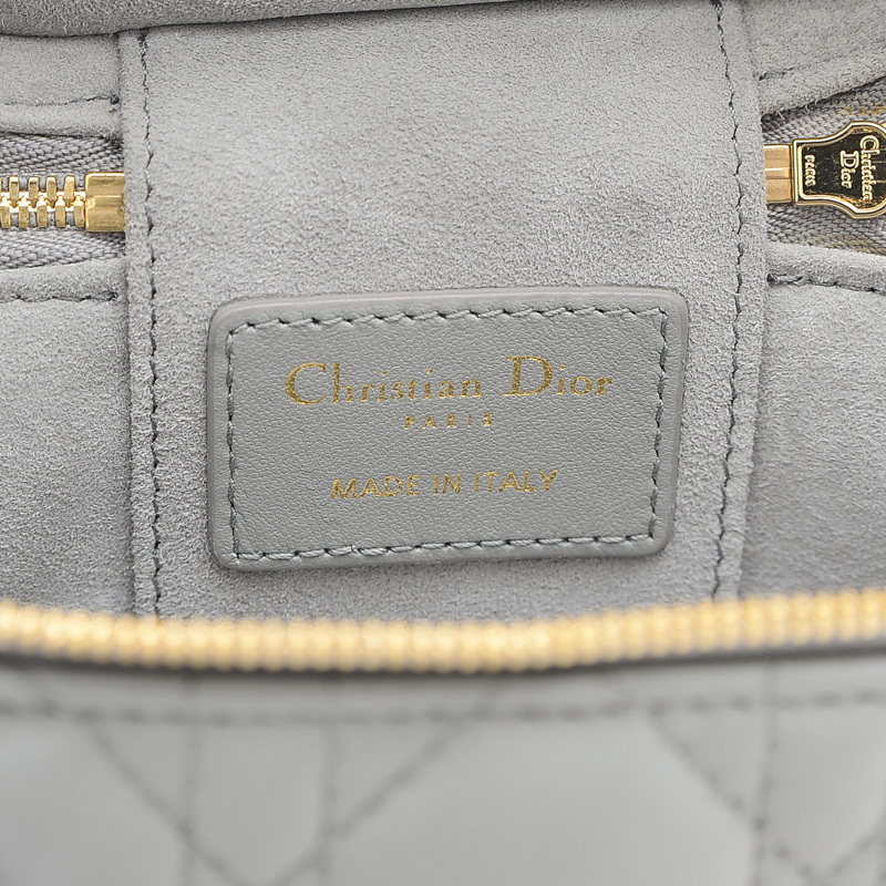 ディオール Lady Dior カナージュ マイクロ ヴァニティ ミニバッグ ラムスキン グレーストーン ブランドピース_画像7