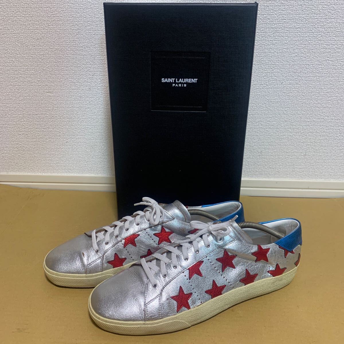 メンズ 43 28cm SAINT LAURENT PARIS サンローラン レザー スニーカー シルバー レッド スター 星 VU 377379_画像1