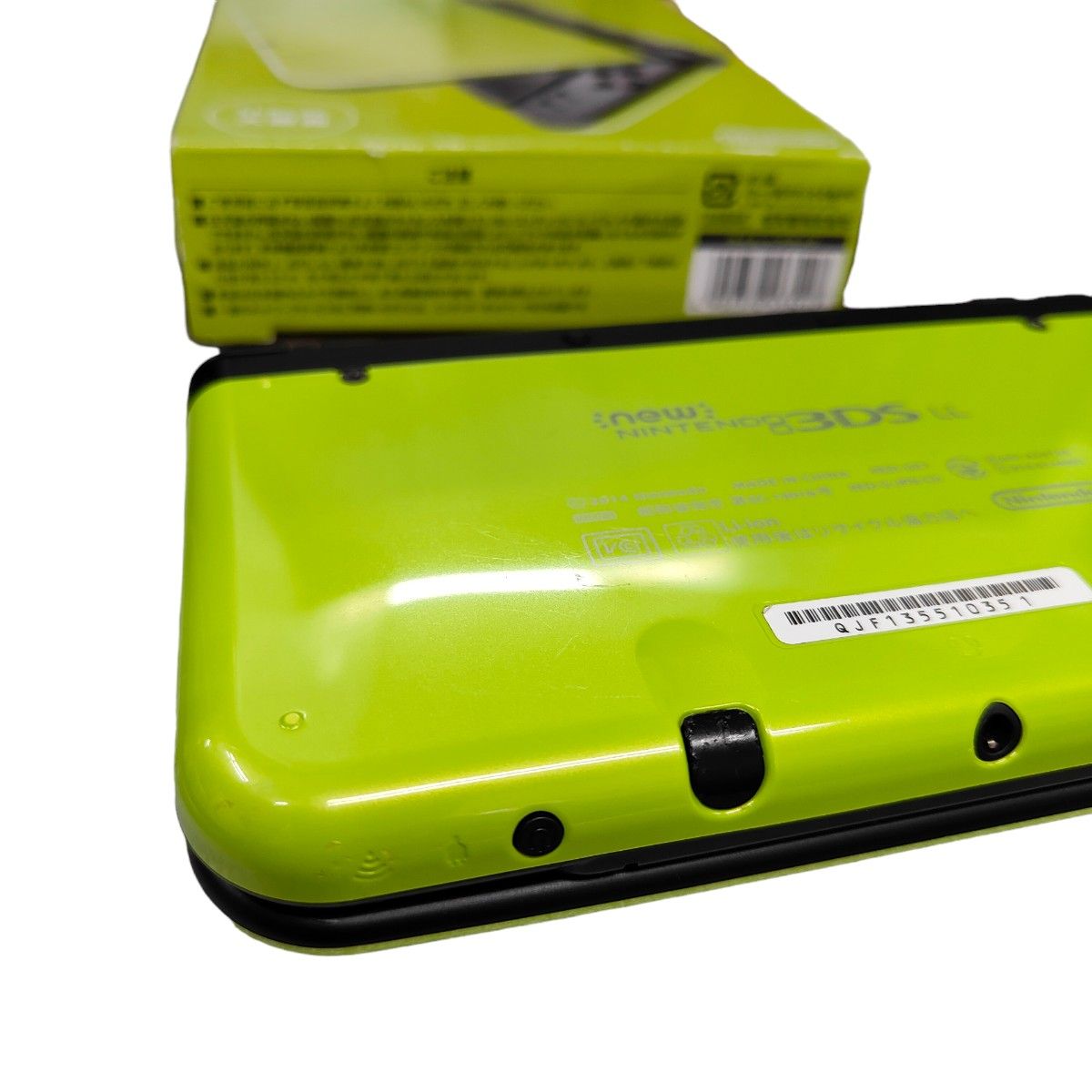 NEW3DSLL ライムブラック 箱付き美品 Newニンテンドー3DS LL NEW3DSLL ライムブラック 箱付き美品 Newニンテンドー3DS LL