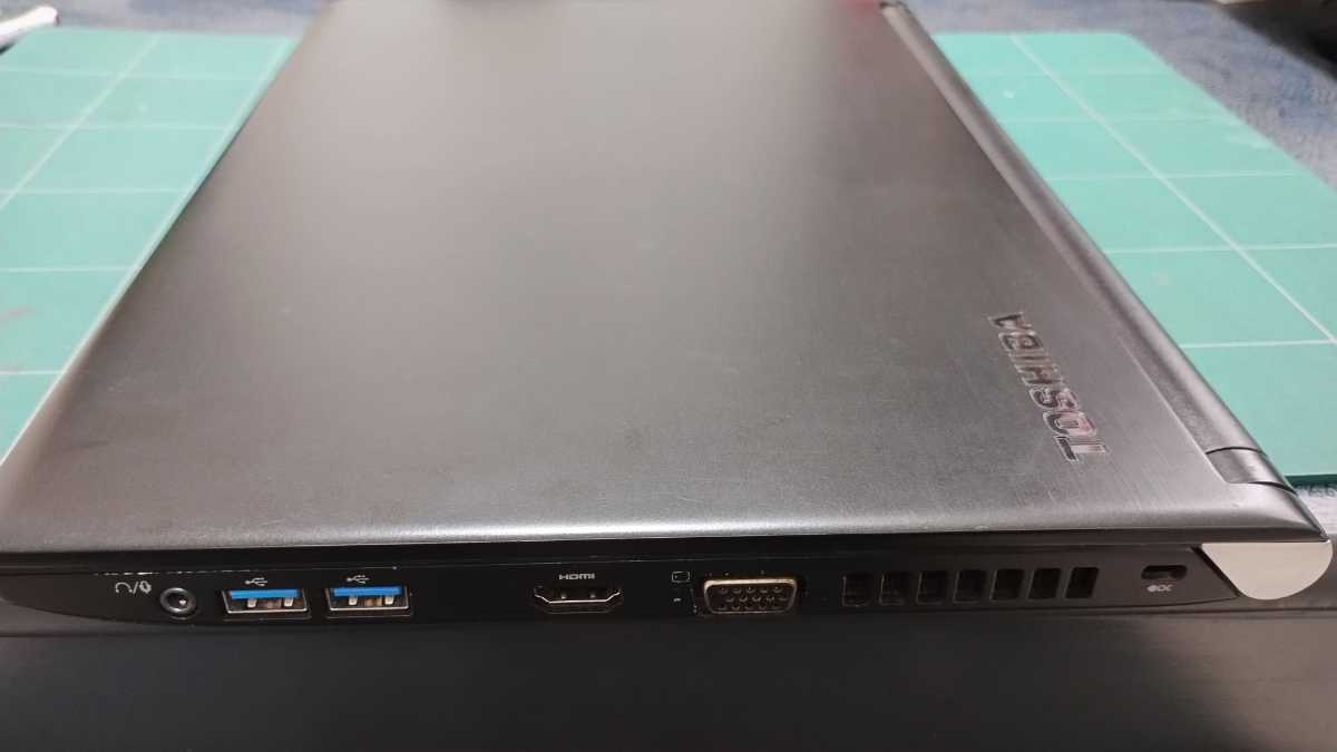 【中古】東芝 Dynabook R73/A(i7-6600U 4GB HDD512GB 13.3 Win10Pro64) [PR73AAJASA7AD21]_画像6