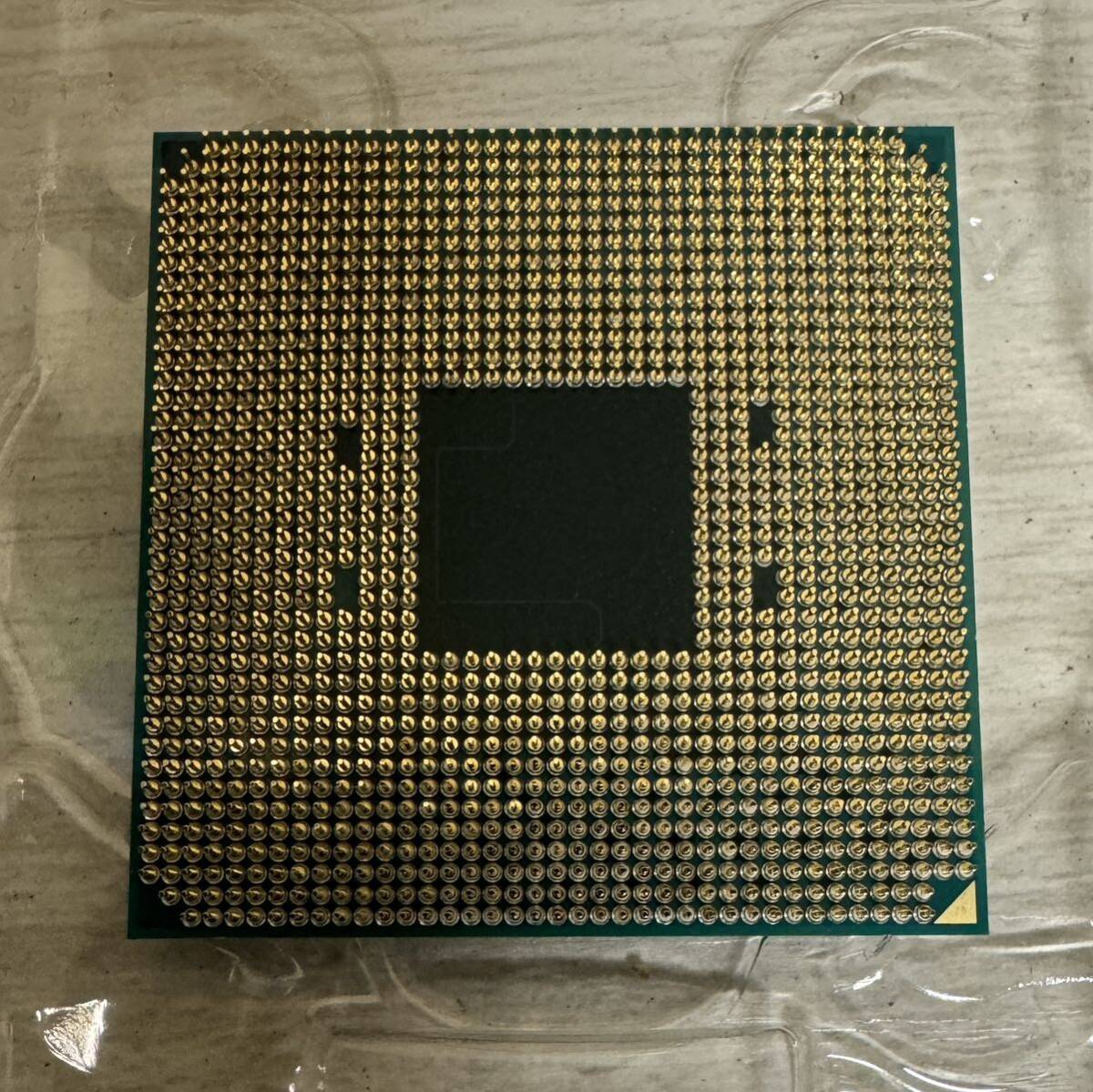 AMD Athlon PRO 200GE_画像2