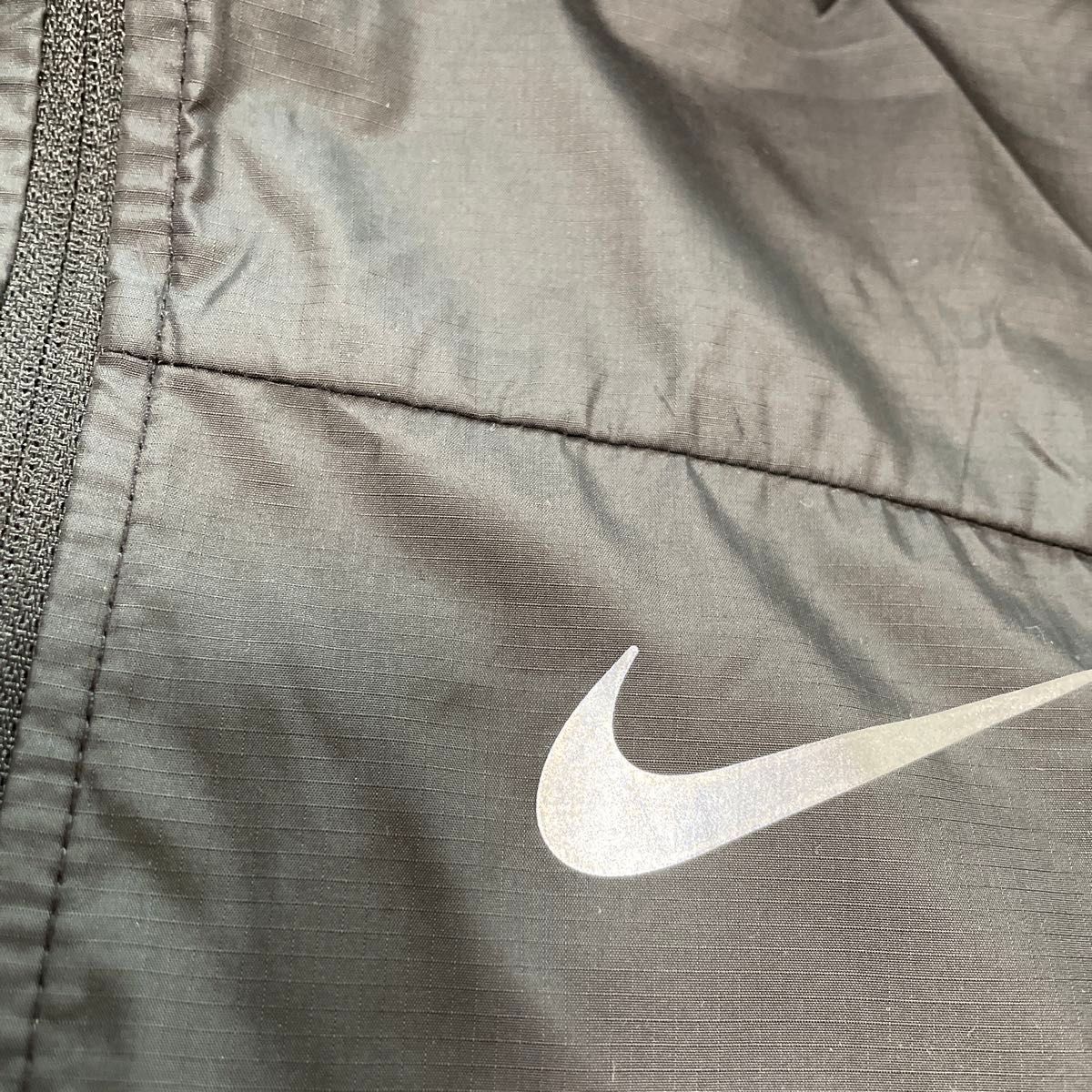 NIKE SHIELD/ランニングジャケット/ ランニングウエア/ウインド NIKE SHIELD/ランニングジャケット/ ランニングウエア/ウインド