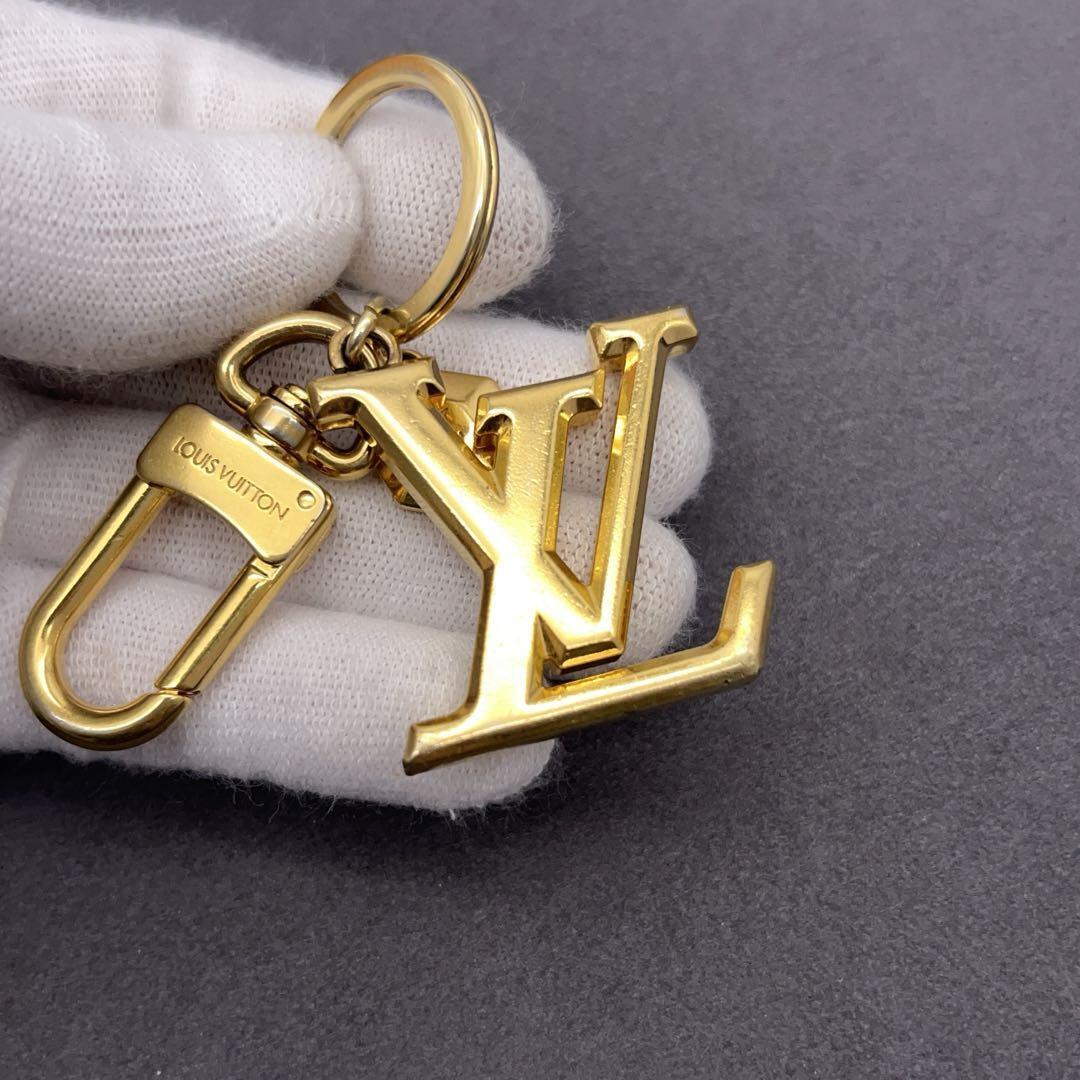 美品 ルイヴィトン Louis Vuitton キーホルダー LV ファセット キーリング バッグチャーム ゴールド 金メッキの画像4