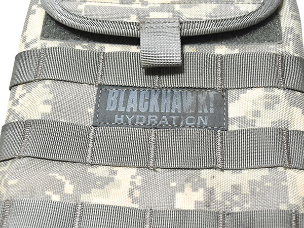 米軍放出品 BLACKHAWK ブラックホーク ハイドレーションポーチ ACU/UCP 陸軍 空軍 G450_画像4