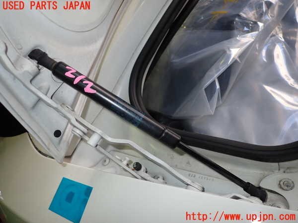 2UPJ-13621506]BMW Z4 ロードスター(BT30)トランクダンパー 【ジャンク品】 中古 【E85】_画像2