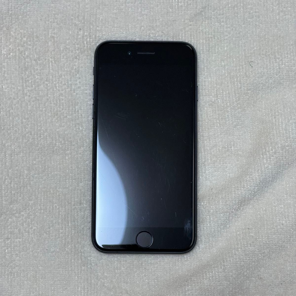 iPhone SE (第2世代) 64GB ブラック SIMフリー