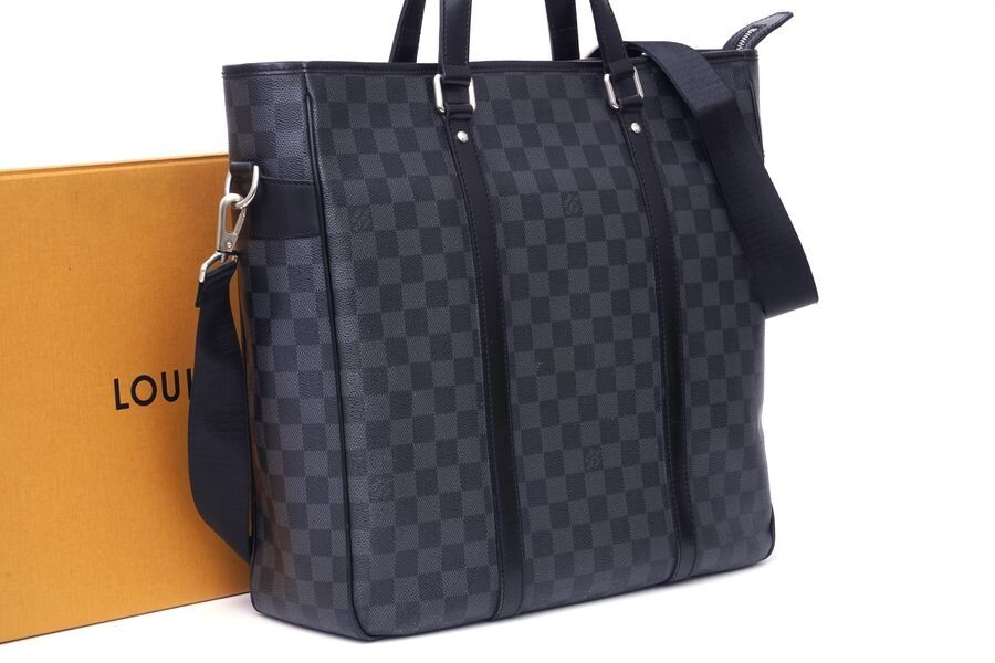 【極美品】 ルイヴィトン Louis Vuitton ダミエ グラフィット タダオ トートバッグ 2WAY ビジネスバッグ メンズ 定価約24万 1090_画像2