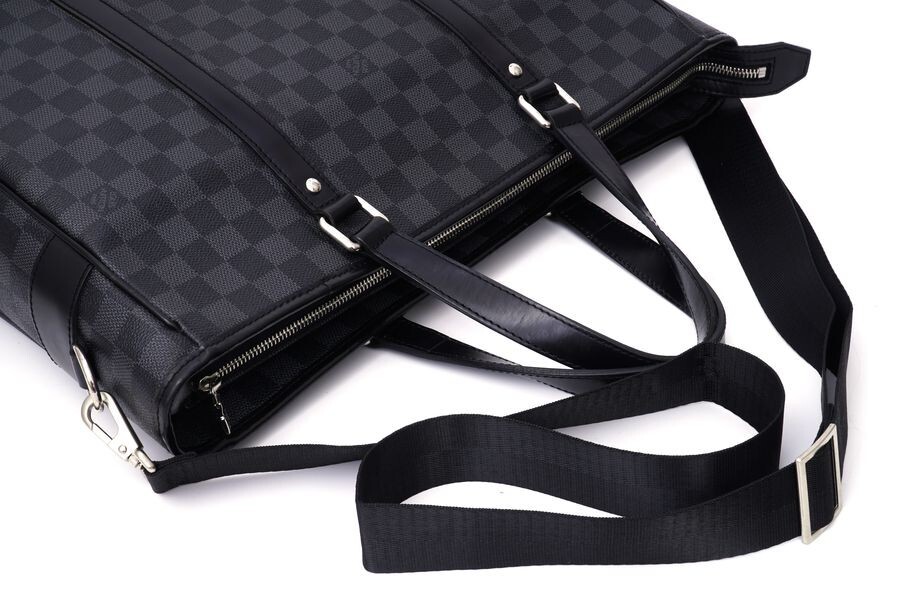 【極美品】 ルイヴィトン Louis Vuitton ダミエ グラフィット タダオ トートバッグ 2WAY ビジネスバッグ メンズ 定価約24万 1090_画像5