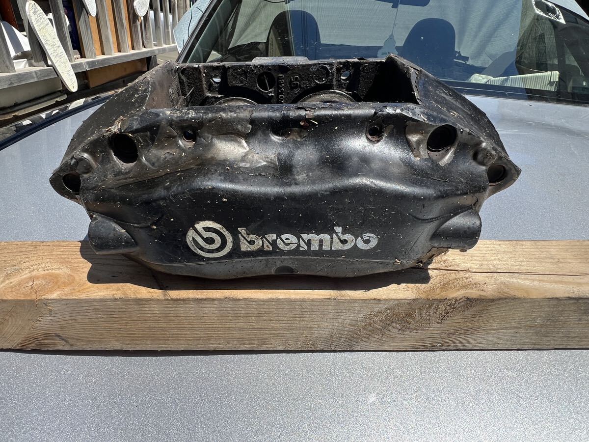 日産 スカイライン BCNR33 ブレンボ brembo フロントキャリパー 4POT フロント _画像1