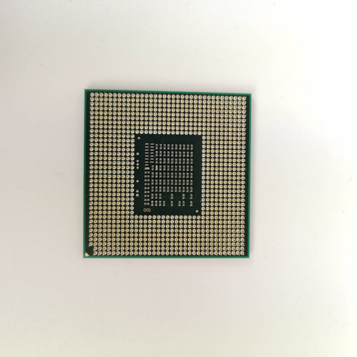 ジャンク CPU ノートパソコン intel Cerelon B800 2M 1.5GHz 動作確認済み J00017 PCパーツ CPU ノートパソコン PYT1 _画像2