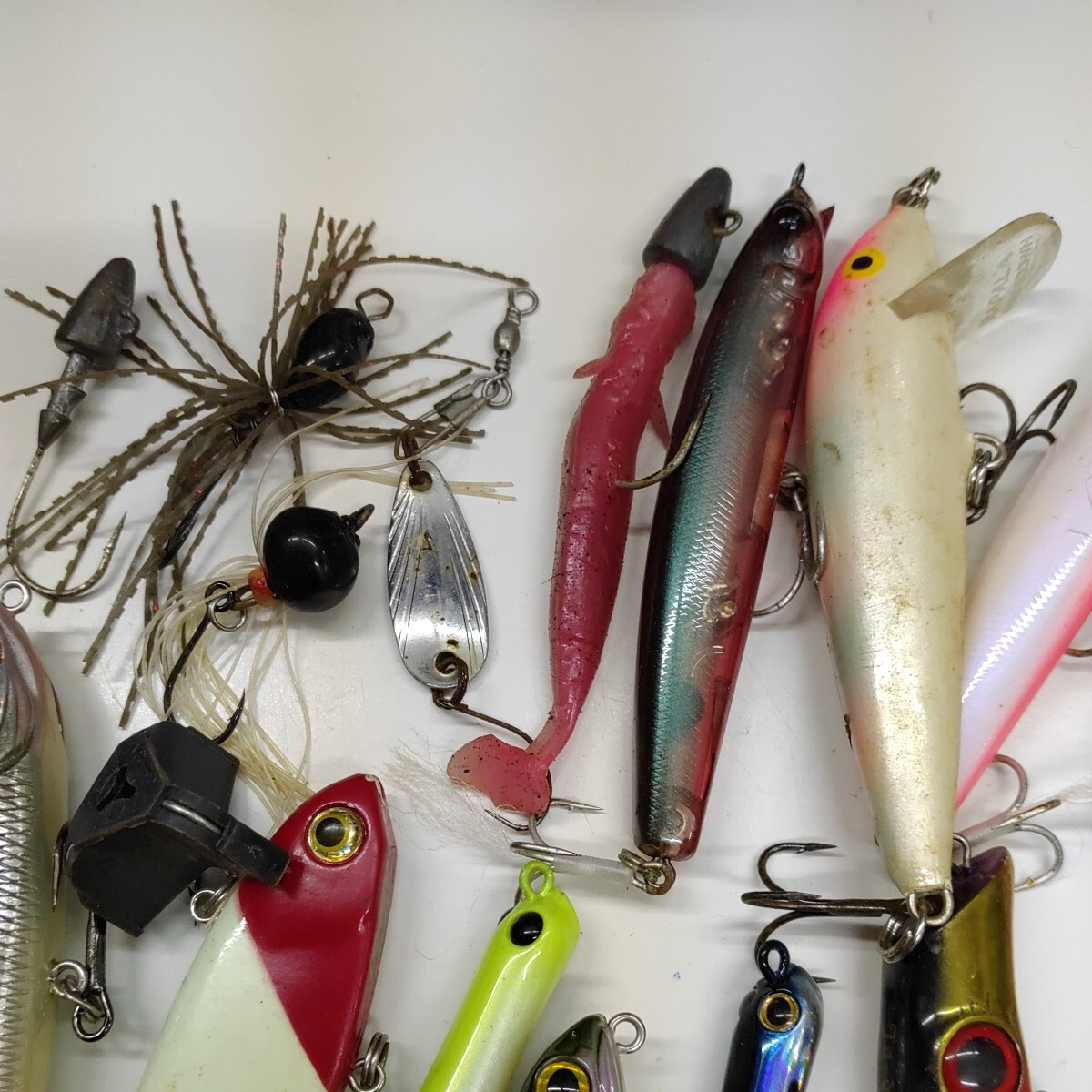 * pictured lure various together set 1 jpy start .. bait fishing gear set sale fishing lures