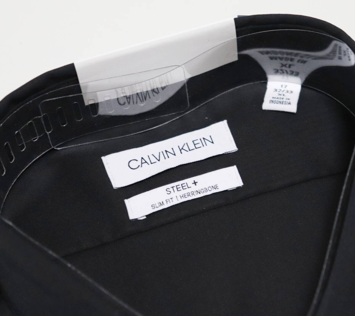 《CALVIN KLEIN カルバンクライン》新品 OEKO-TEX スリムフィット シャドーストライプ 長袖ドレスシャツ ワイシャツ XL 大きいサイズ A9920