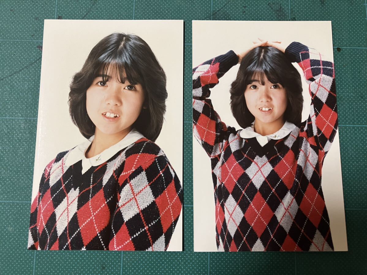 【2枚セット】 伊藤つかさ　マルベル堂プロマイド写真　昭和タレント　80年代アイドル _画像1