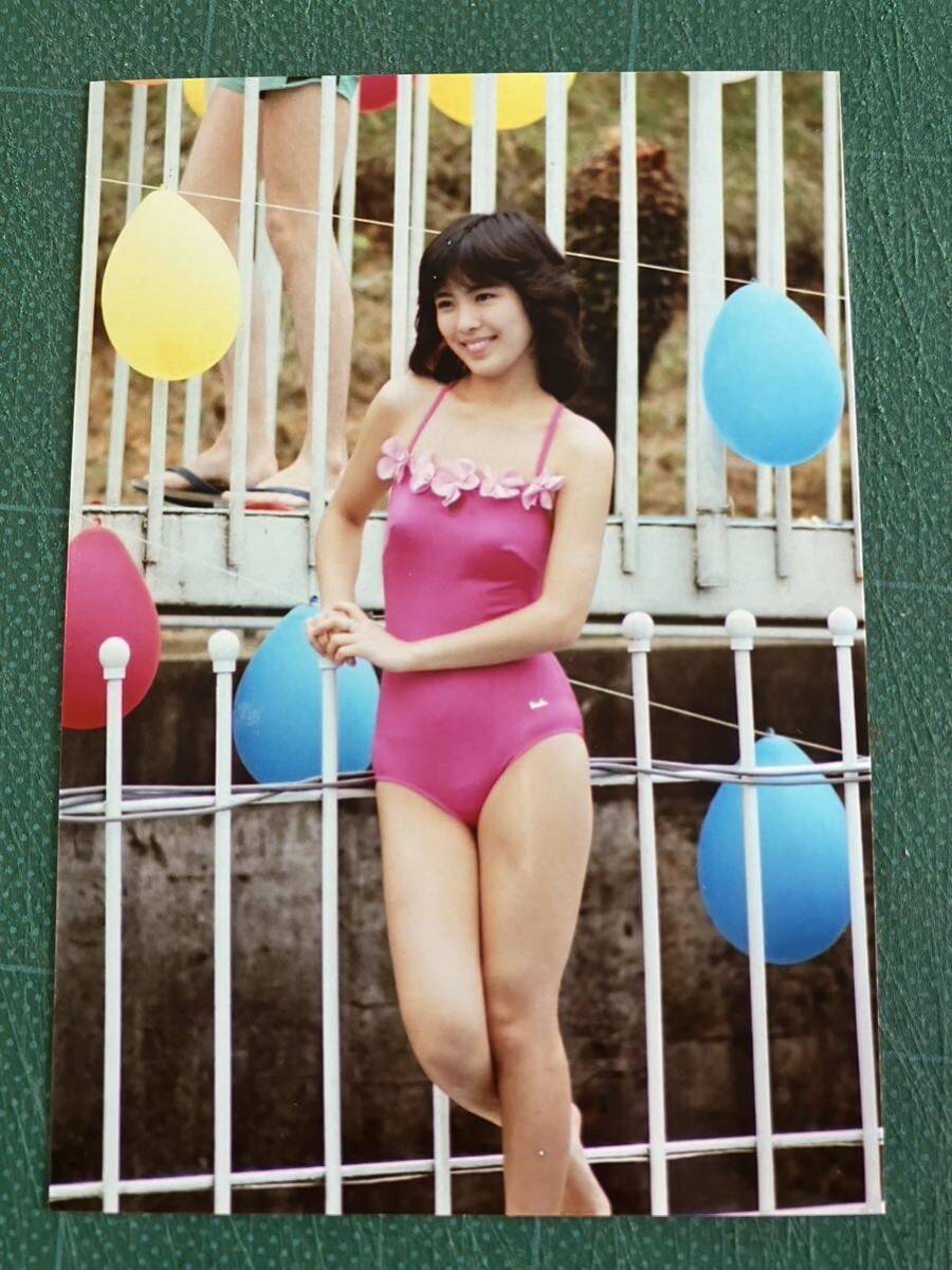 【レア】三井比佐子　パンジー　写真　ピンク　そこそこの膨らみ　80年代アイドル _画像1