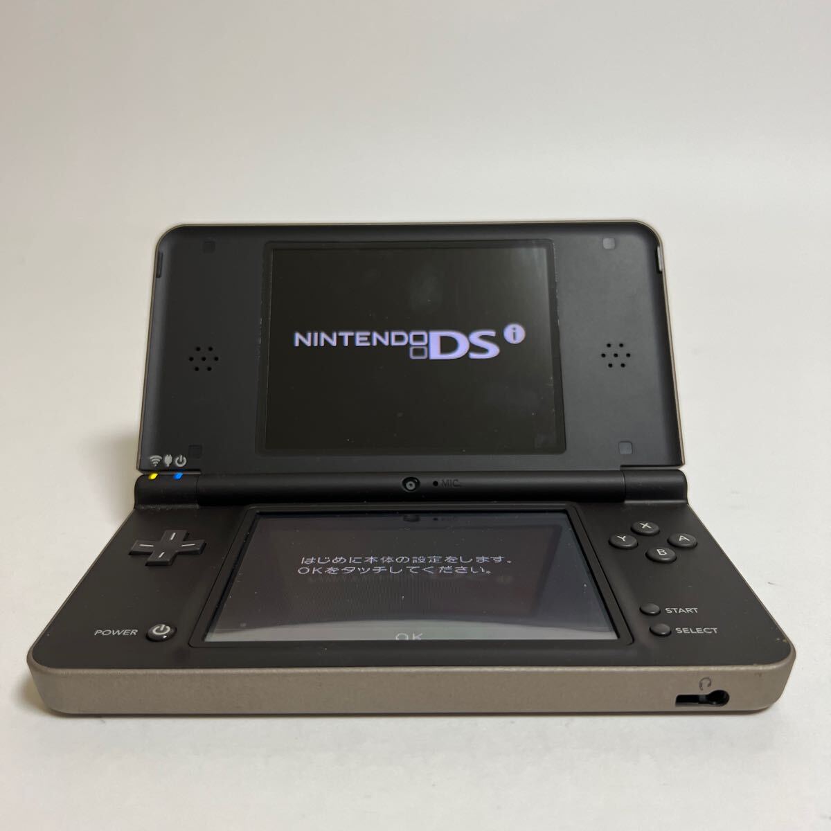 Nintendo DSi LL UTL-001 任天堂 ゲーム機 本体_画像2