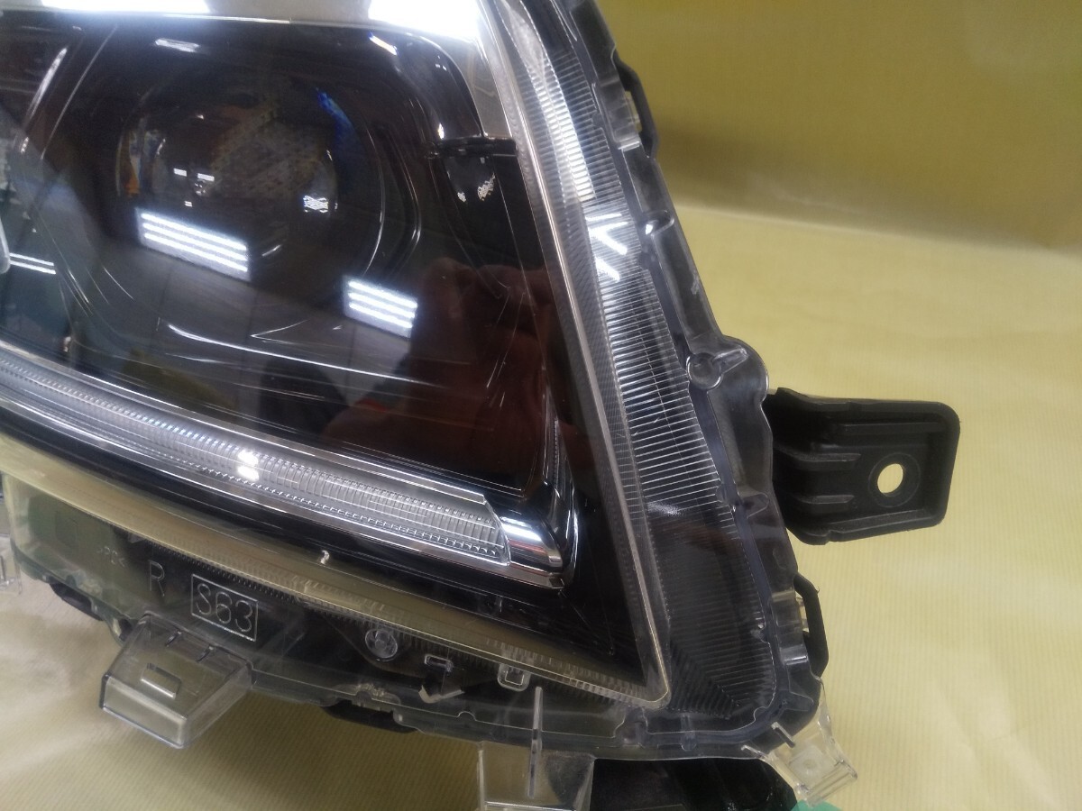 * secondhand goods * Suzuki Spacia custom MK53S original LED right head light 35120-79R54 one part repair equipped 