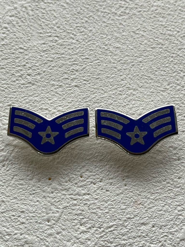 米軍放出 アメリカ空軍 上等空兵 Senior Airman (SrA) U.S. Air Force 階級章 バッジ ペア (2個1組)_画像1