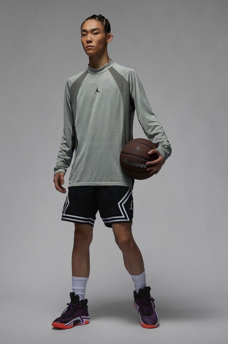 ジョーダン Dri-FIT ADV スポーツ ロングスリーブ ロンT Nike ジョーダン Dri-FIT ADV スポーツ ロングスリーブ ロンT Nike