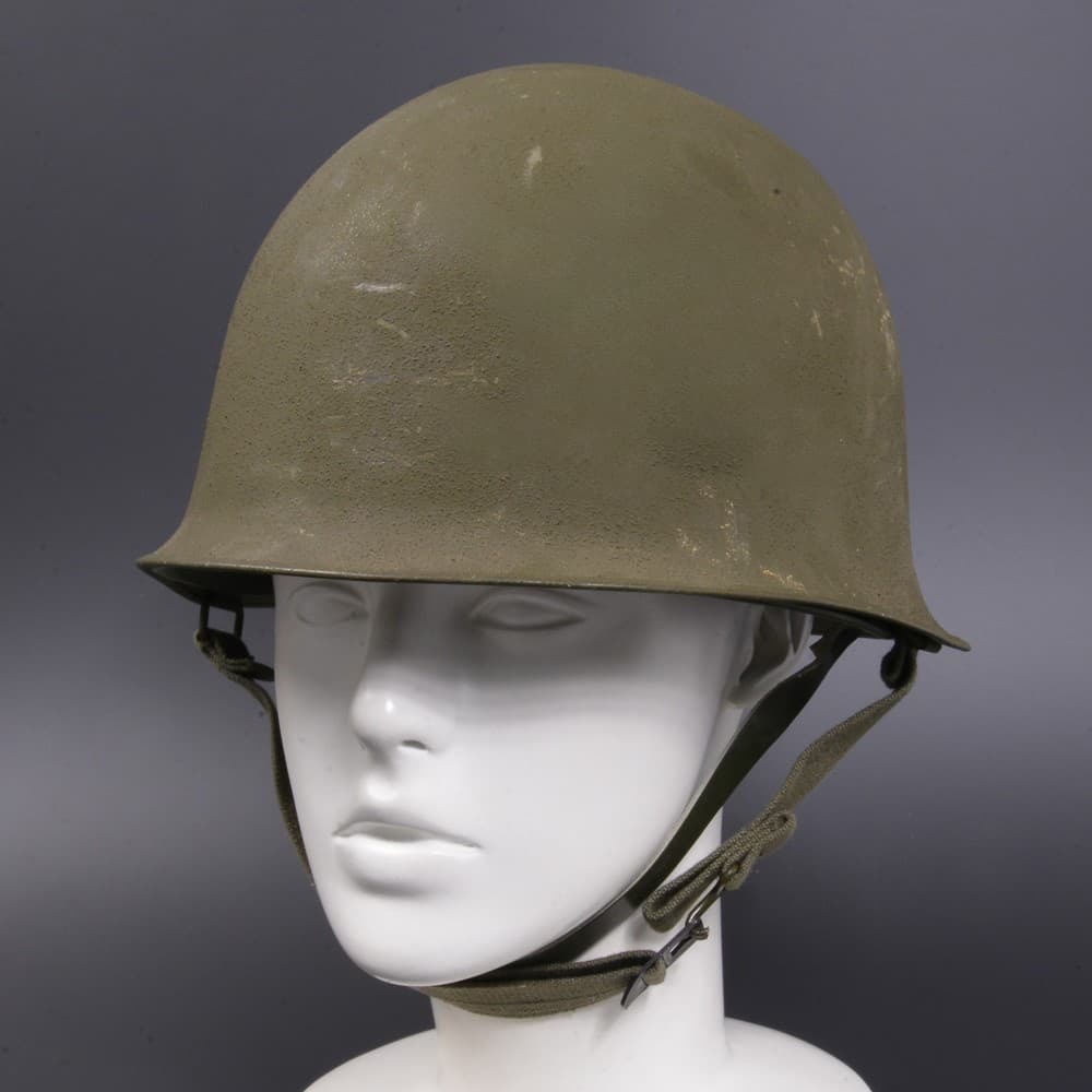  France army discharge goods M1951 steel helmet latter term type two layer structure [ with defect ]. army WW2 M51 OTAN helmet 